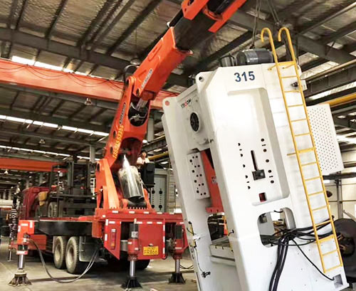 宁津提升工作效率，选择优质折臂吊租赁服务