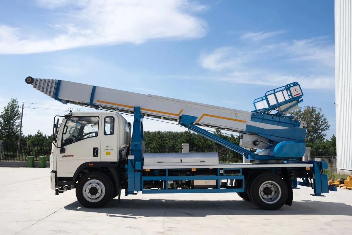 宁津云梯上料车租赁费用