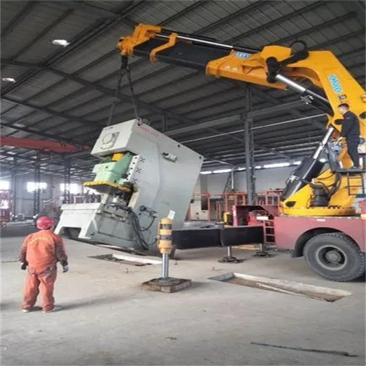 宁津80吨折臂吊车出租附近电话