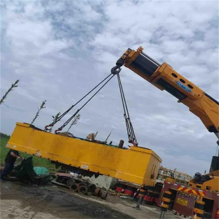 宁津随车吊吊集装箱怎么吊