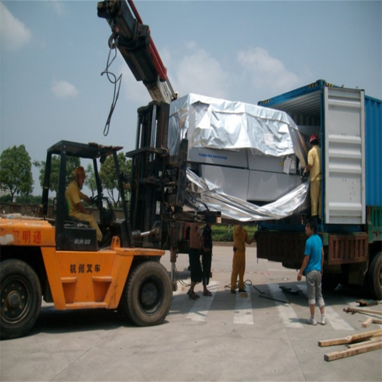 宁津随车吊12吨能吊多重